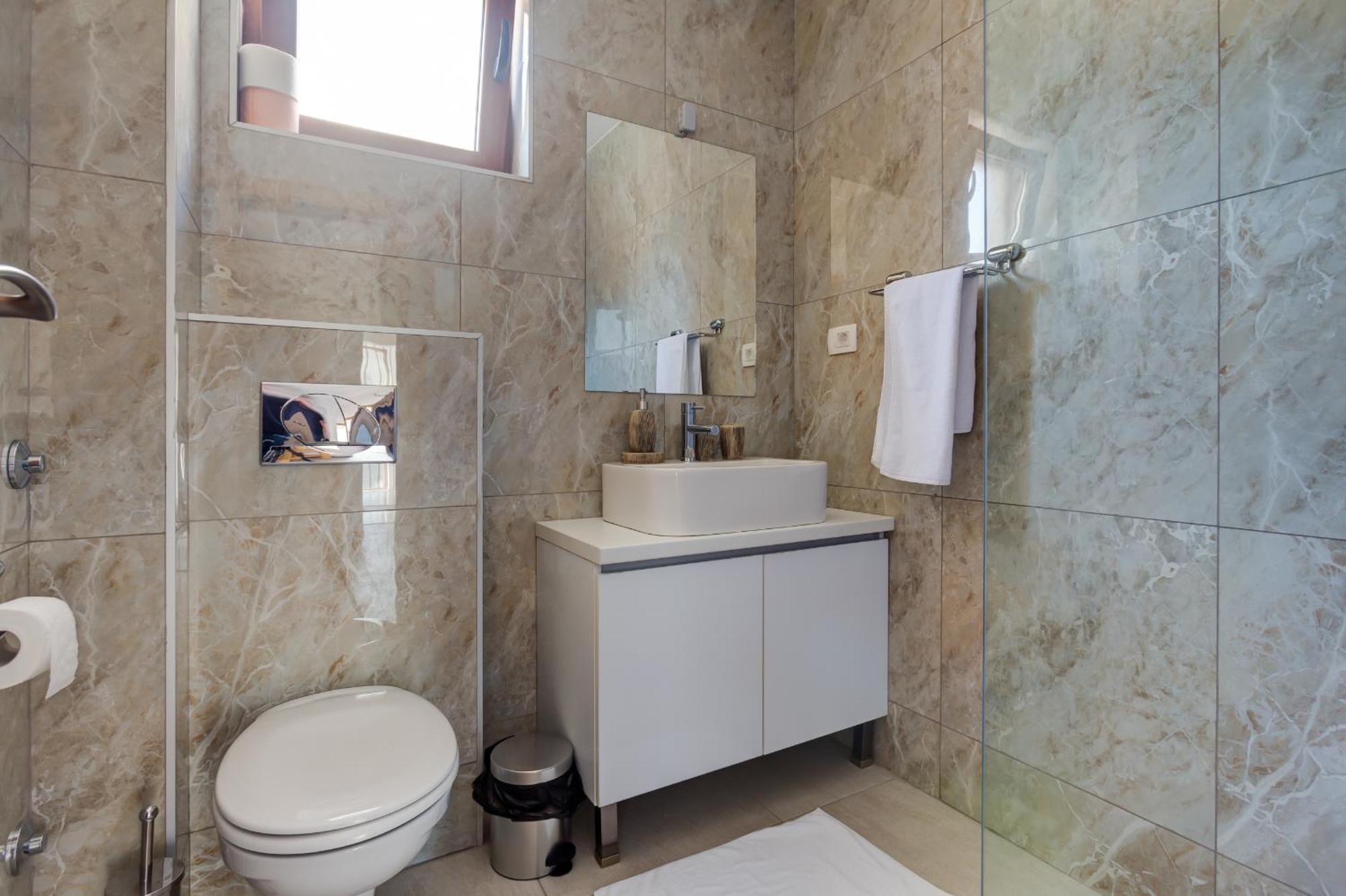Mima Apartments Sveti Stefan Eksteriør billede