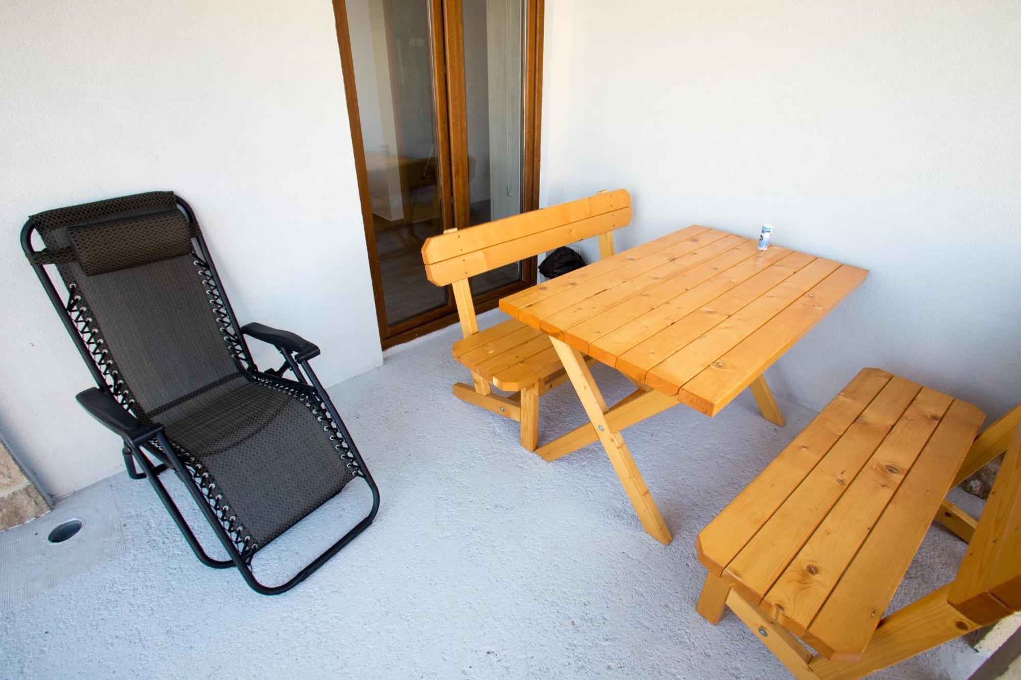 Mima Apartments Sveti Stefan Eksteriør billede