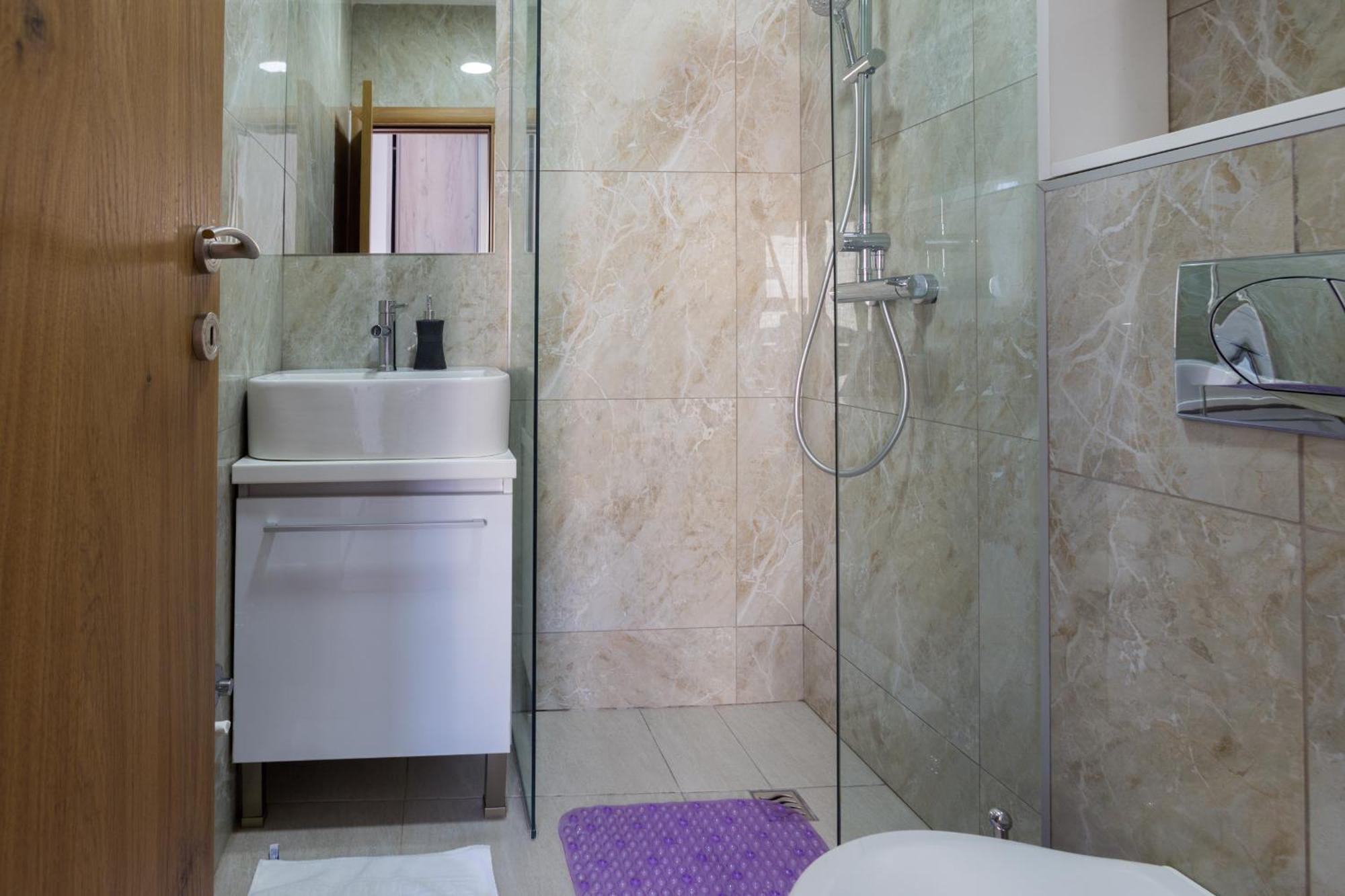 Mima Apartments Sveti Stefan Eksteriør billede