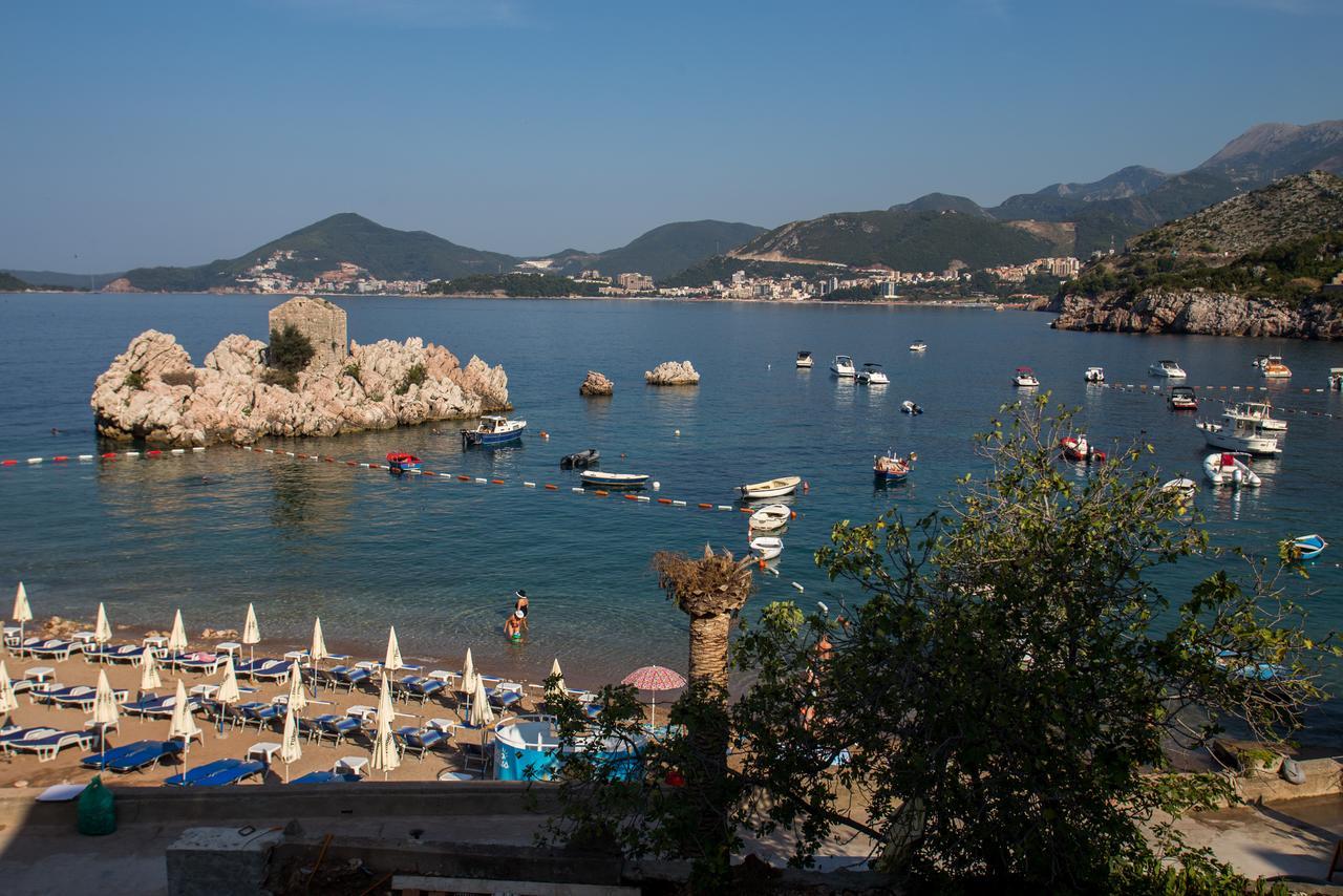 Mima Apartments Sveti Stefan Eksteriør billede
