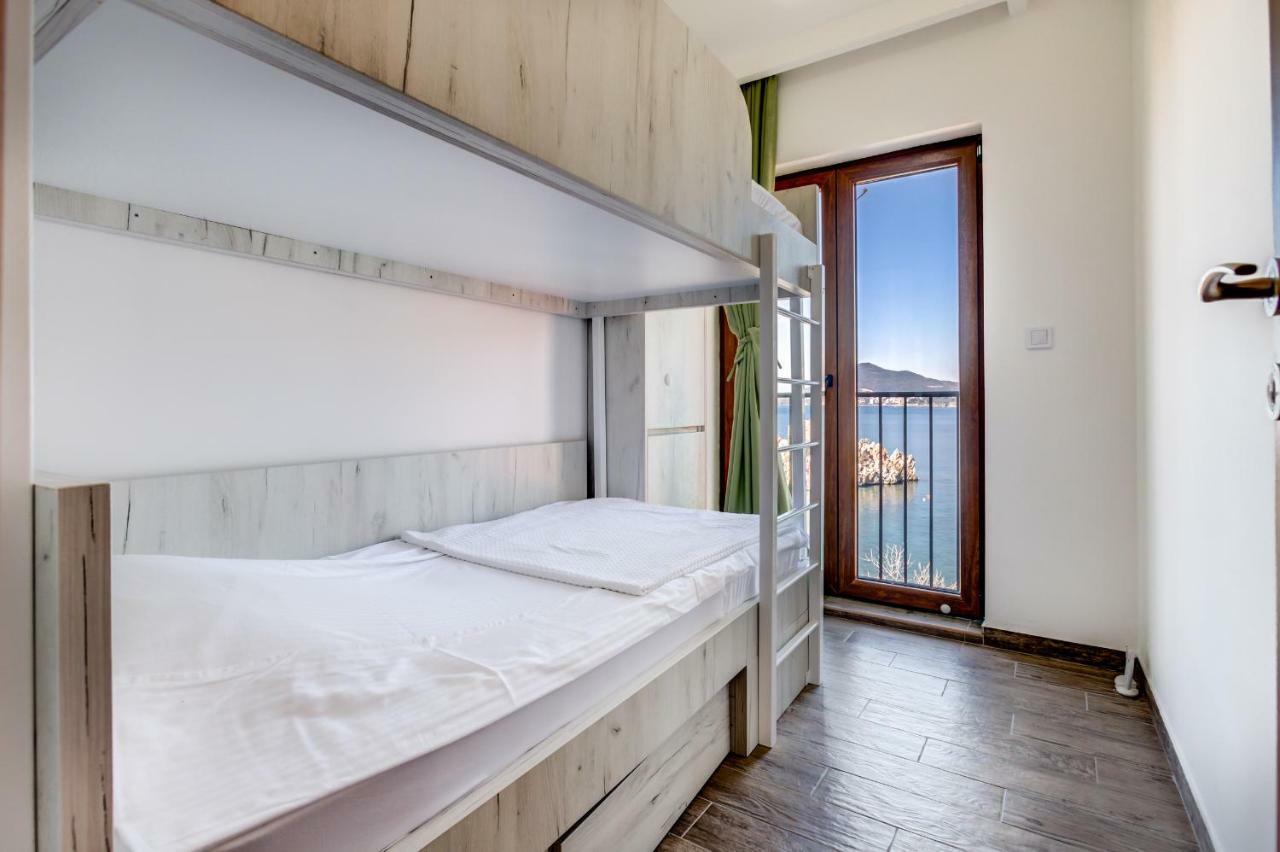 Mima Apartments Sveti Stefan Eksteriør billede